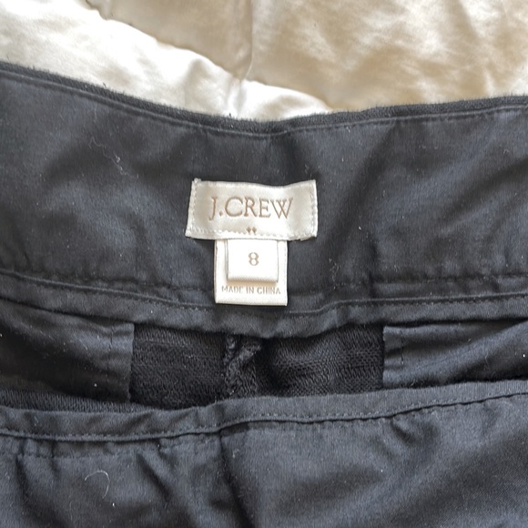 J CREW Mini Pleated Linen Shorts (in Black - Size 8) - Picture 5 of 6